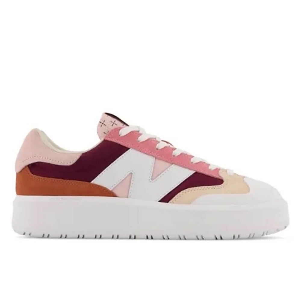 New Balance Multicolor Men's 11 Women’s 12.5 Sneakers CT302